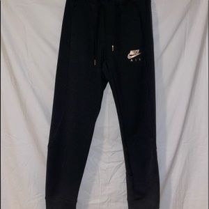 Nike joggers